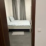 Apartment Helle Und Moderne 2 Zimmerwohnung In Mönchengladbach-zentrum