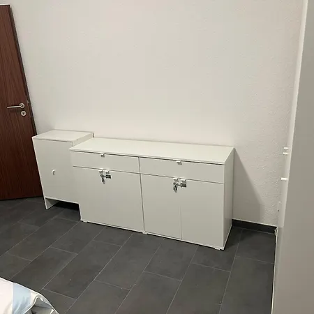 Helle Und Moderne 2 Zimmerwohnung In Moenchengladbach-zentrum Mönchengladbach