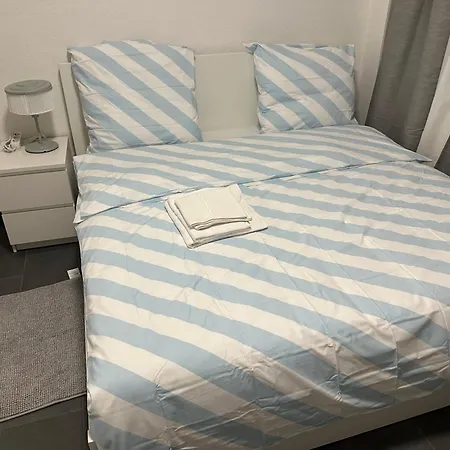 Helle Und Moderne 2 Zimmerwohnung In Moenchengladbach-zentrum * Mönchengladbach