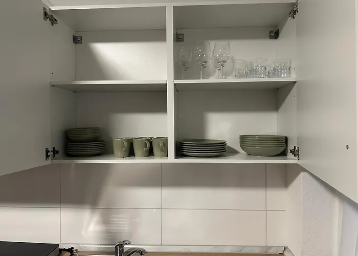 Helle Und Moderne 2 Zimmerwohnung In Moenchengladbach-zentrum Mönchengladbach