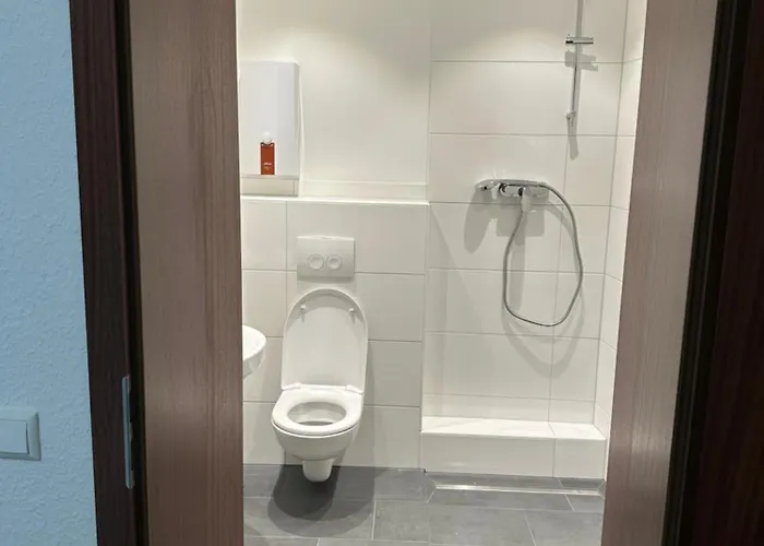 Helle Und Moderne 2 Zimmerwohnung In Moenchengladbach-zentrum Lejlighed Mönchengladbach